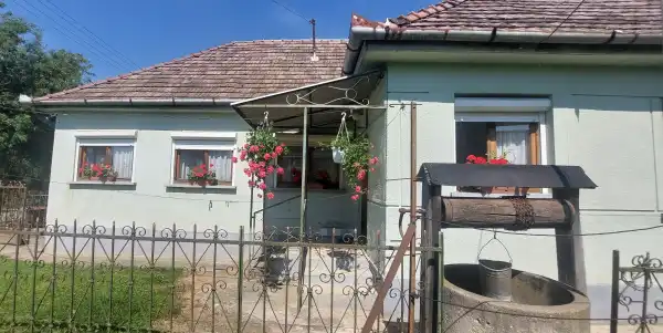 Eladó családi ház, Legénd 4 szoba 114 m² 22 M Ft