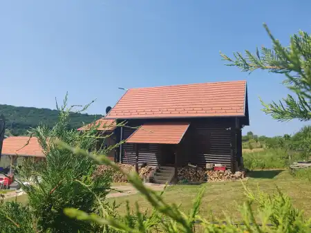 Eladó mezőgazdasági ingatlan, Alsópetény 1027 m² 58.9 M Ft