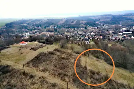 Eladó telek, Erdőkürt 904 m² 4.5 M Ft